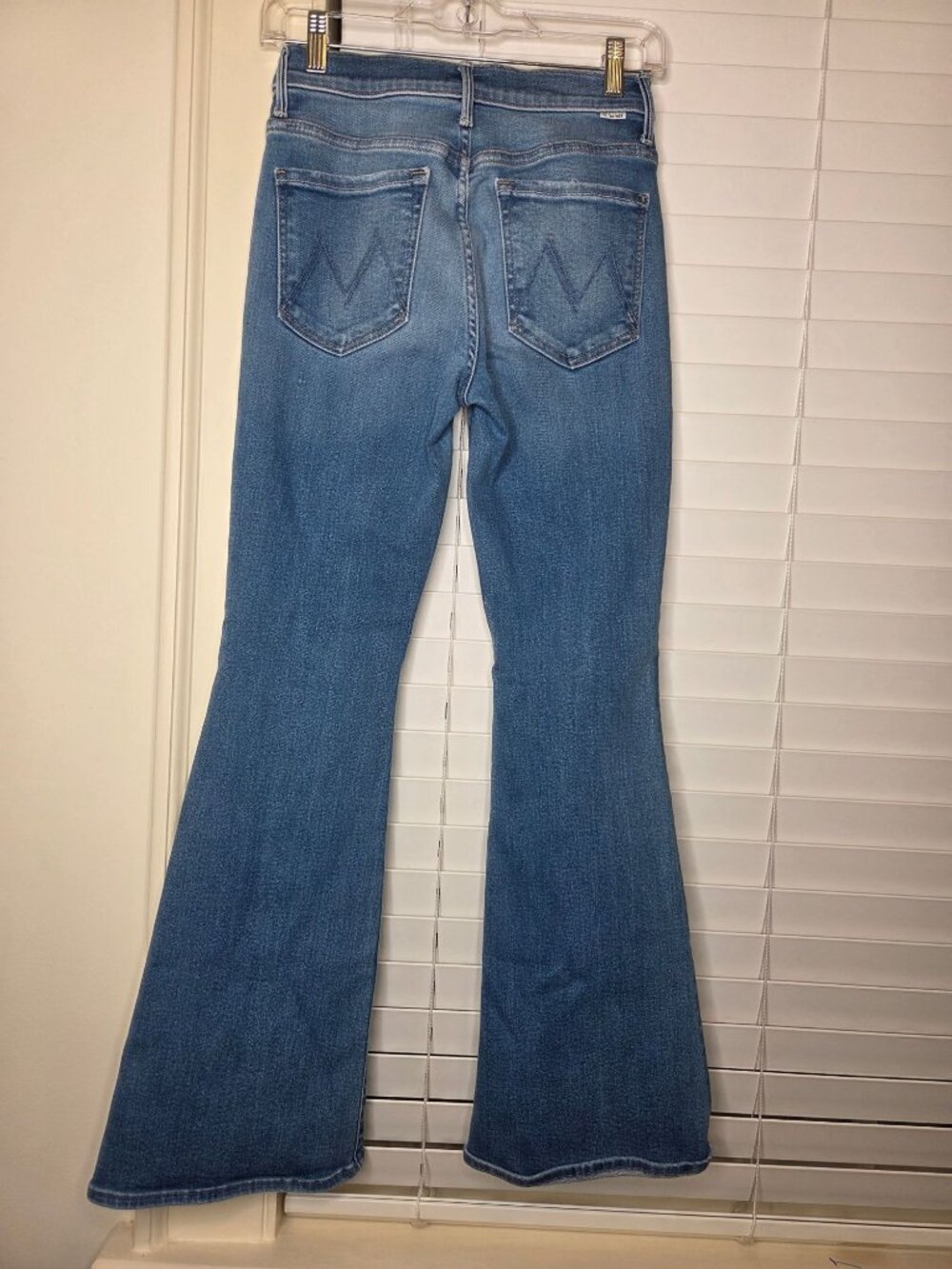 Mother Lil Weekender High Rise Flare Jeans Size 26 Layover frayed - Picture 10 of 11